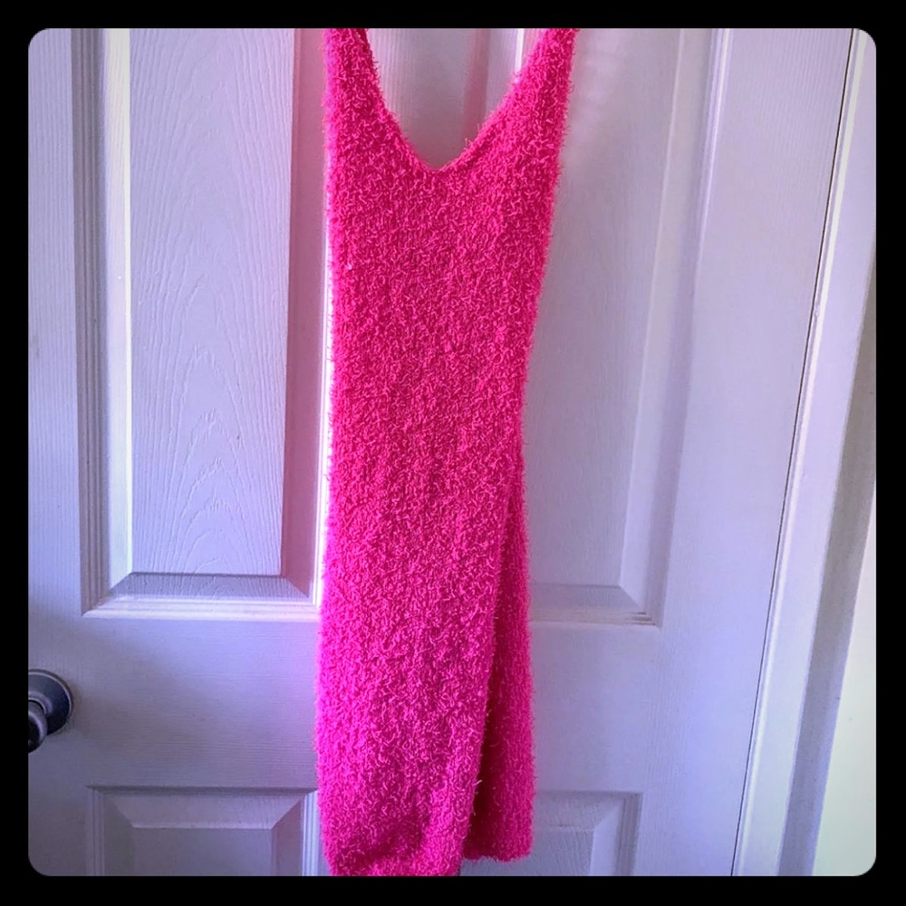 Party dress , above knee.